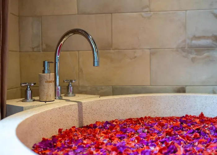 Villa Tala Honeymoon Private Ubud